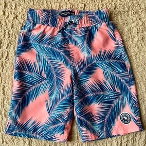 abercrombie kids Size 9/10 Logo Boardshorts